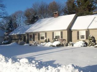 26 Woodbridge Rd, North Andover, MA 01845