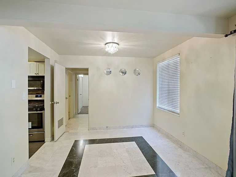 1160 S Foothill Dr #225 — Photo 12