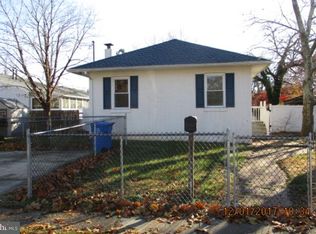 4 N Girard Ave, National Park, NJ 08063