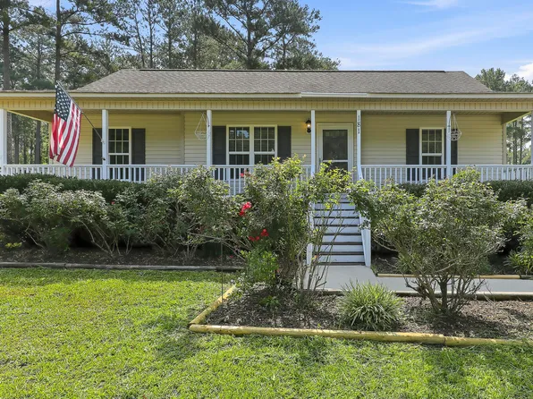 181 Jon Dr, Smithfield, NC 27577