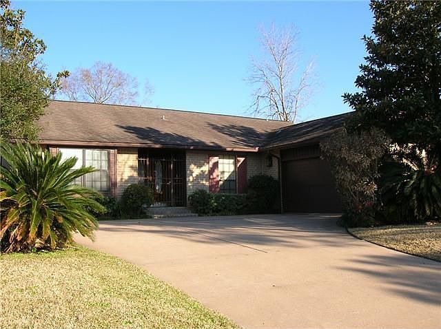 1st image of 311 Longview Dr