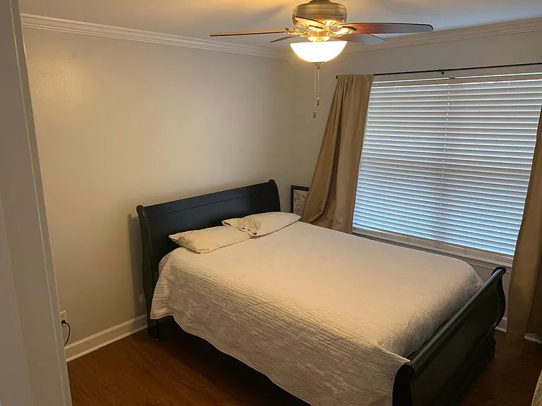 921 Scenic Oak Ln — Photo 24