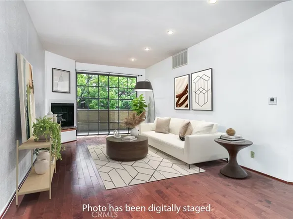 221 S Oak Knoll Ave APT 202, Pasadena, CA 91101