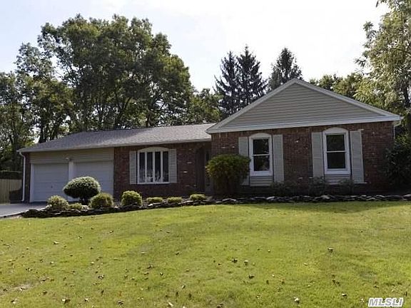 5th image of 19 Granada Cir