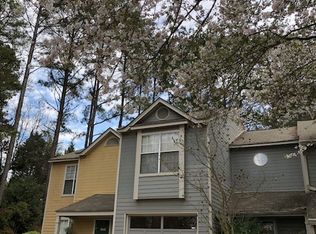 3182 Long Iron Dr, Lawrenceville, GA 30044