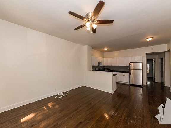 3rd image of 1415 W Hutchinson St #42182