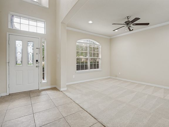 2nd image of 5996 Clearwater Dr