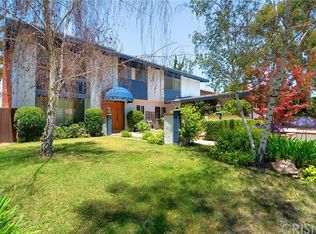 22635 Paul Revere Dr, Calabasas, CA 91302