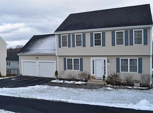 4 Fatima Ln, Worcester, MA 01606