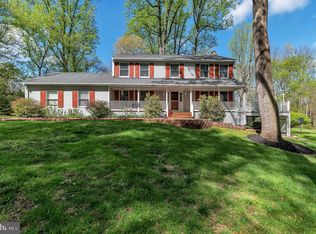 3636 Old Woods Rd, Delaplane, VA 20144