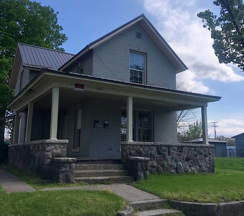 1st image of 517 W Marion St
