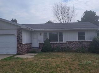 8076 20th Ave, Jenison, MI 49428