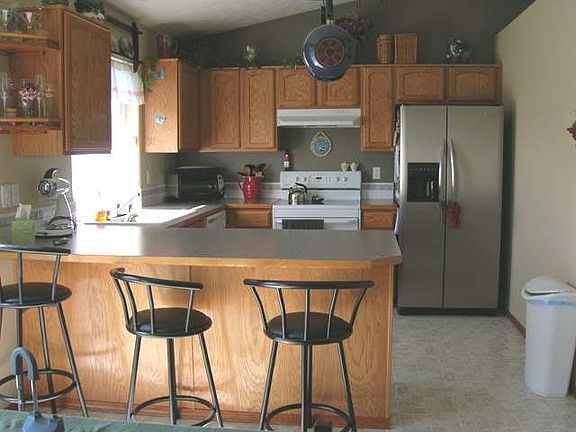 3rd image of 1310 E Sharpsburg