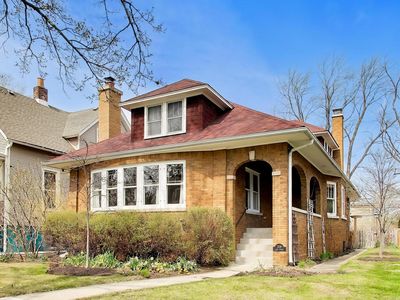 1719 Lake St, Evanston, IL, 60201