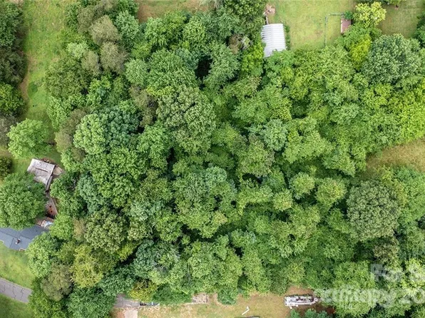 119 Byrd St, Morganton, NC 28655