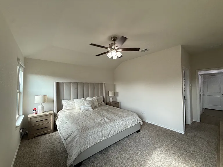 305 Charmed Way — Photo 33