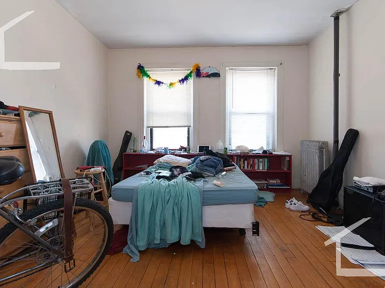 96 Linden St #2 — Photo 7