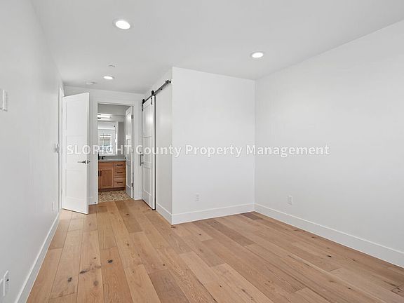 4th image of 85 San Antonia St
