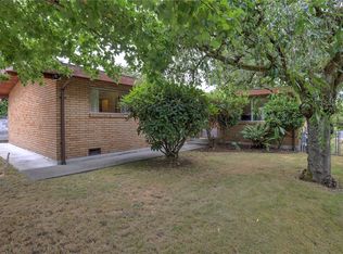 2419 Meadow Ave N, Renton, WA 98056