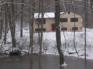 537 N Georges Hill Rd, Southbury, CT 06488