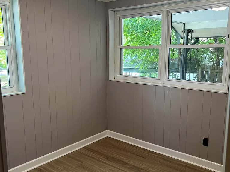110 S Purdue Ave — Photo 21