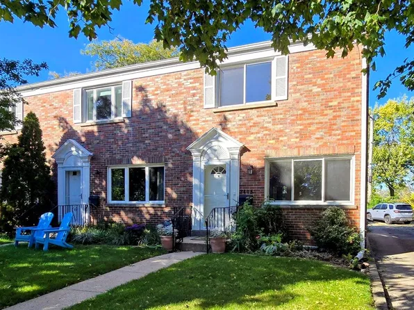 3405 Park Pl #3405, Evanston, IL 60201