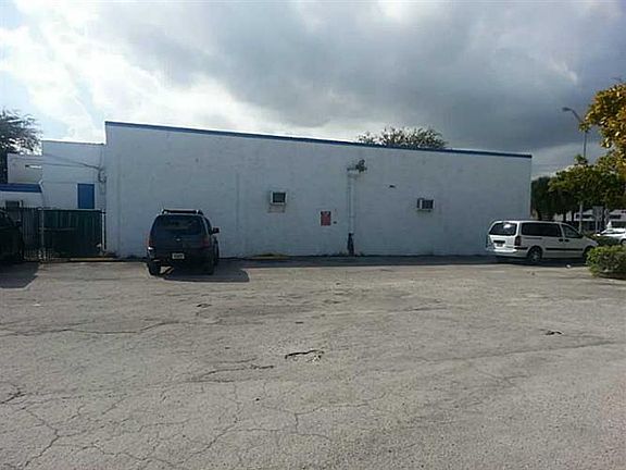 4th image of 12535 W Dixie Hwy
