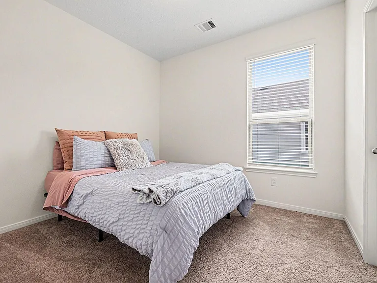 41530 Stampede Stream Dr — Photo 8