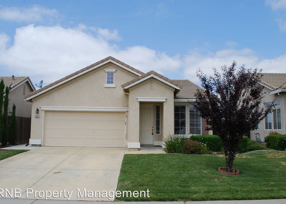 1st image of 2337 Canary Dr