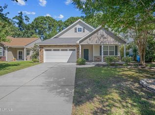 36 Cedar Creek Cir, Beaufort, SC 29906