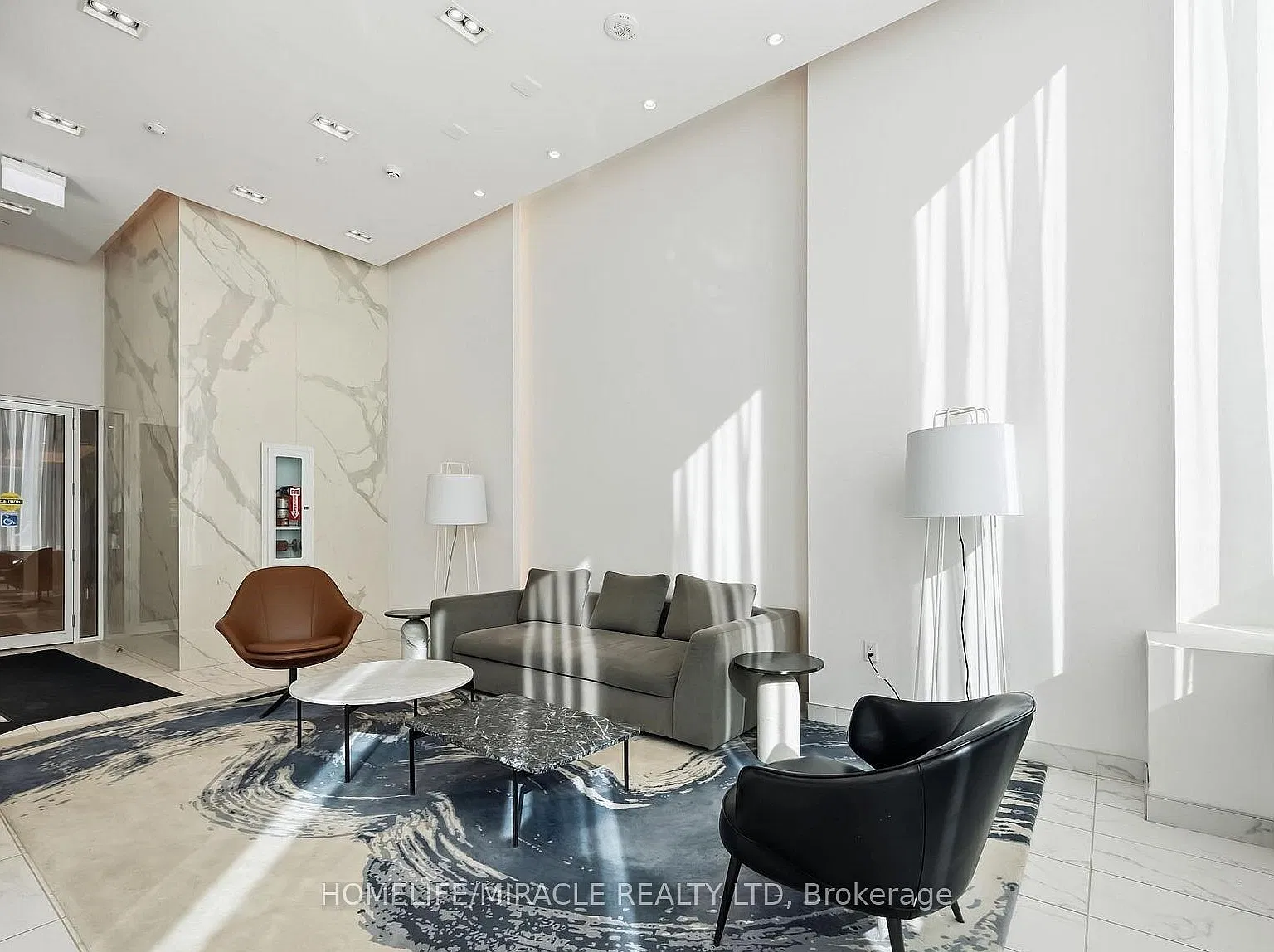 1 bed, $2,298 — Photo 3