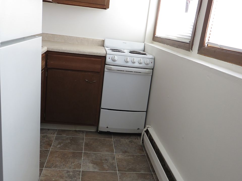1st image of 365 Luella St N APT 104