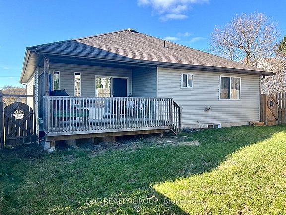 5th image of 354 Riverside Pkwy