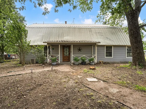 2059 Southwinds Dr, Lorena, TX 76655
