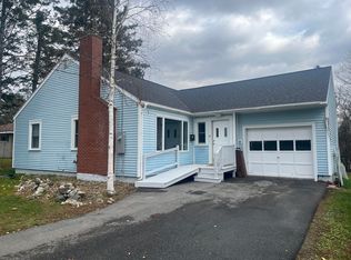 37 Pioneer Ave, Caribou, ME 04736