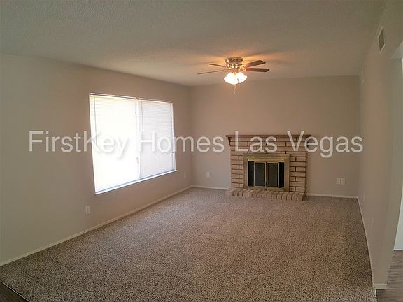 3rd image of 4809 Elm Ave
