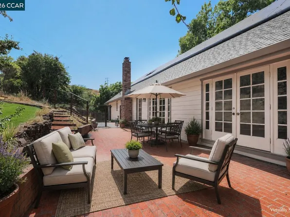 370 Castello Rd, Lafayette, CA 94549