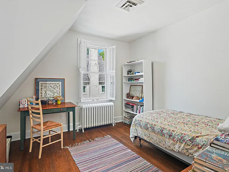 3612 Albemarle St NW — Photo 24