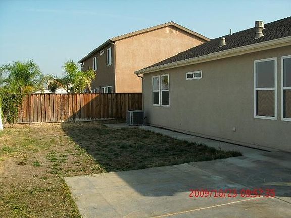 2nd image of 2330 S Bush Ave