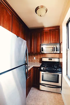 Rented by City Connections Realty | media 9