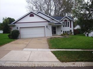 1619 Old English Rd, Altoona, WI 54720