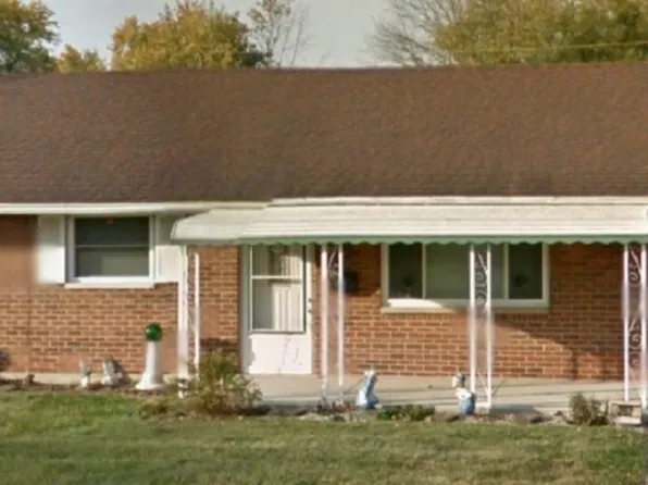 202 E Boitnott Dr, Englewood, OH 45322