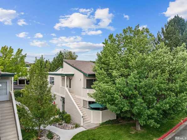 2403 Sunny Slope Dr APT 3, Sparks, NV 89434