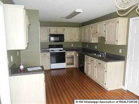 4th image of 1944 Willow Park Dr