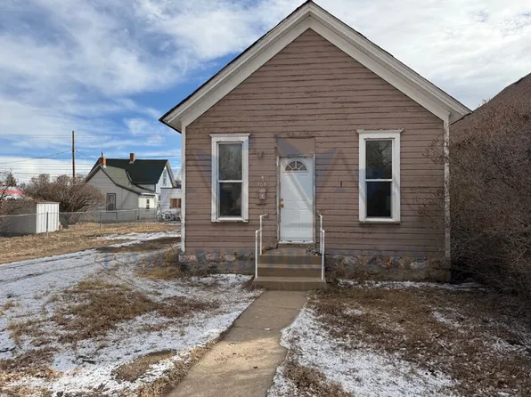 705 S 2nd St, Laramie, WY 82070