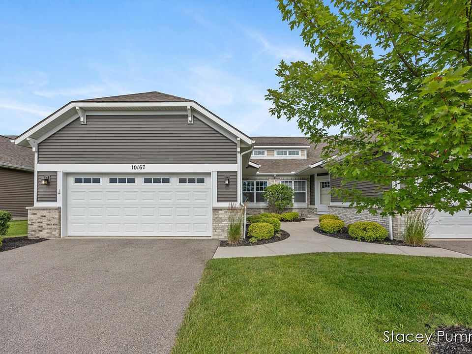 1st image of 10167 E Crossroads Cir SE