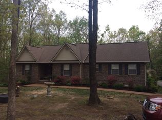 508 E Cove Rd, Monterey, TN 38574