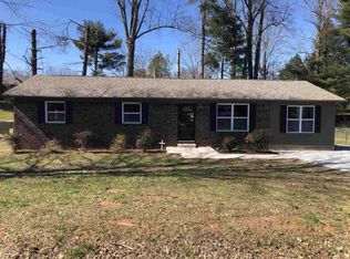 2908 Midfield Cir SE, Cleveland, TN 37323