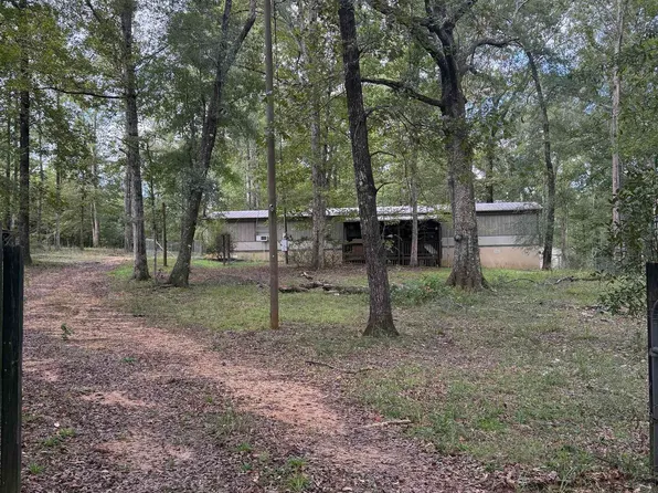 56 Thunder Rd, Evergreen, AL 36401