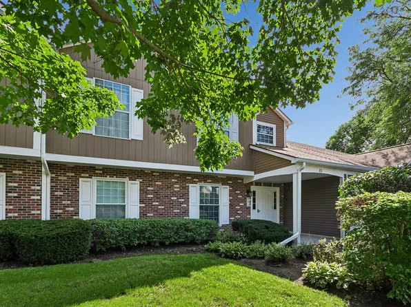 83 Midhurst Ct Unit 102A, Naperville, IL 60565